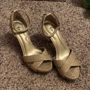 Gold glitter 3in heels